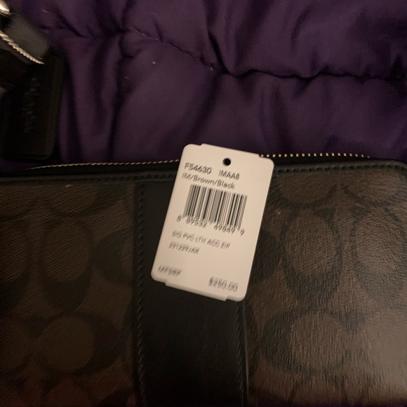 Wallet - Picture 2 of 5